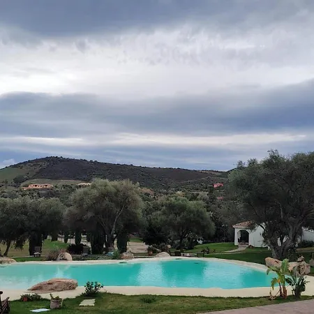 Country house Tenuta Le Terre 1927 San Teodoro (Sardinia)