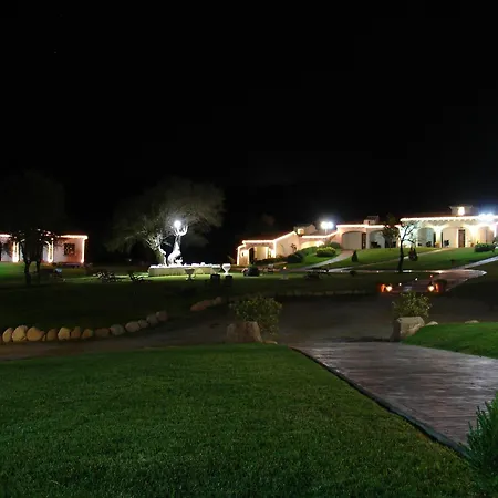 Tenuta Le Terre 1927 Gospodarstwo wiejskie San Teodoro (Sardinia)