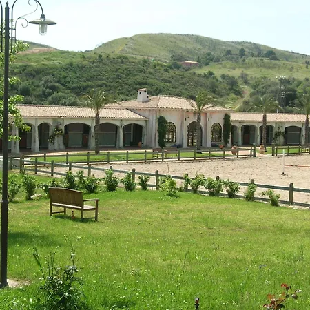 Gospodarstwo wiejskie Tenuta Le Terre 1927 San Teodoro (Sardinia)